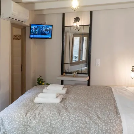 B&B Isidora 3*
