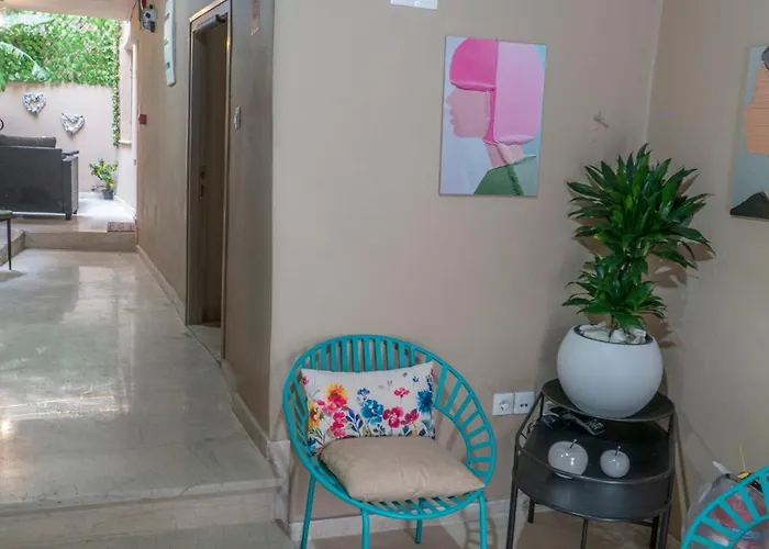 Isidora Bed & Breakfast 3*